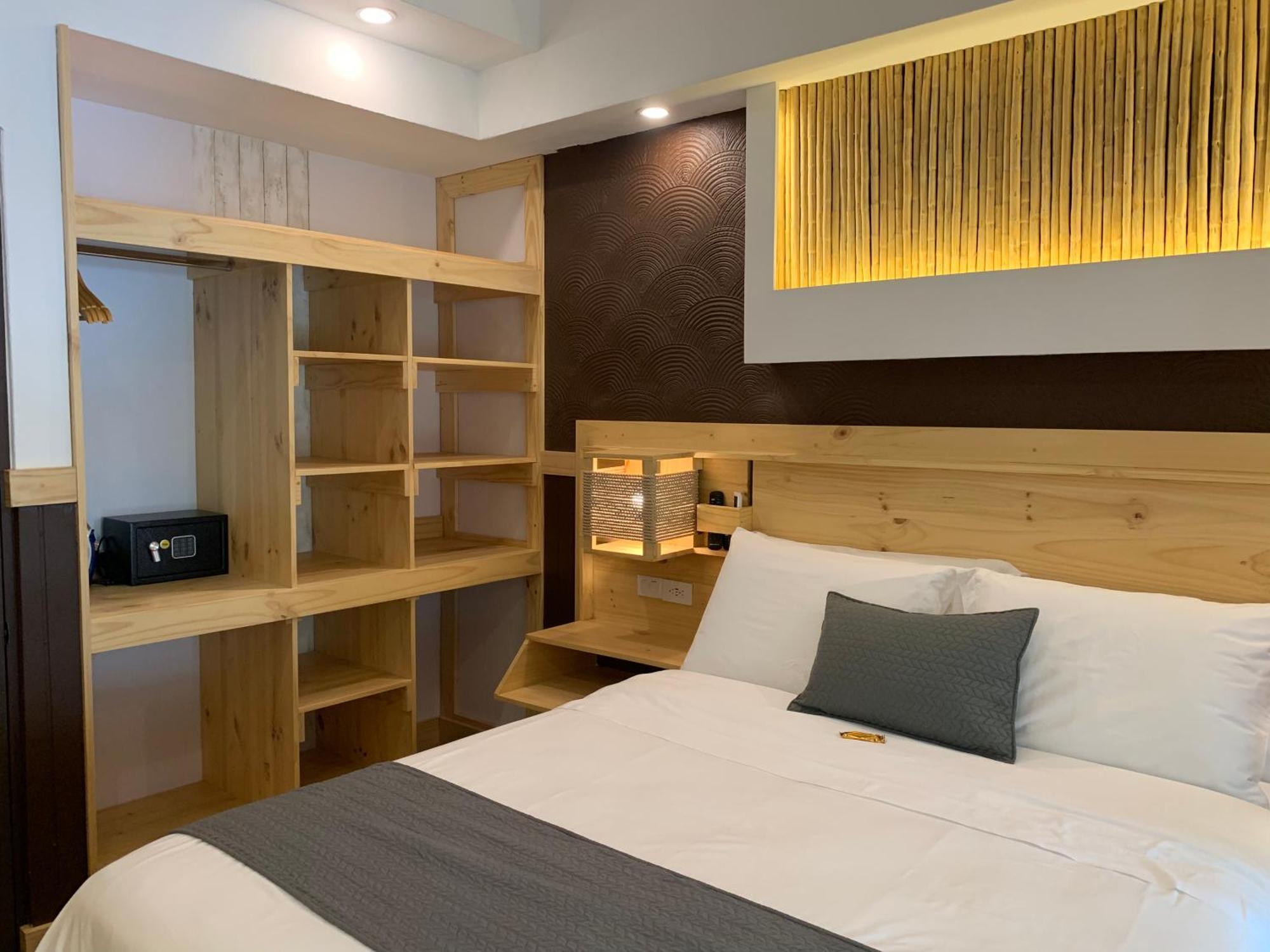 Апартаменты Aranjuez Lofts Santa Ana Санта-Ана Номер фото